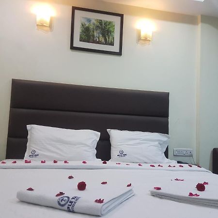 Ample Yard Hotel Chennai Eksteriør billede